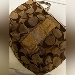 Coach bag with double shoulder strap